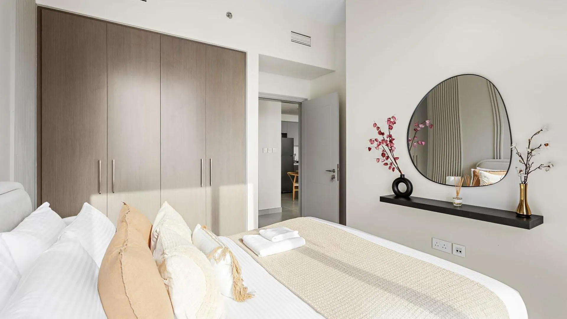 Silkhaus Chic 1 Bdr In A New Tower In Downtown Apartment Dubai 0*,